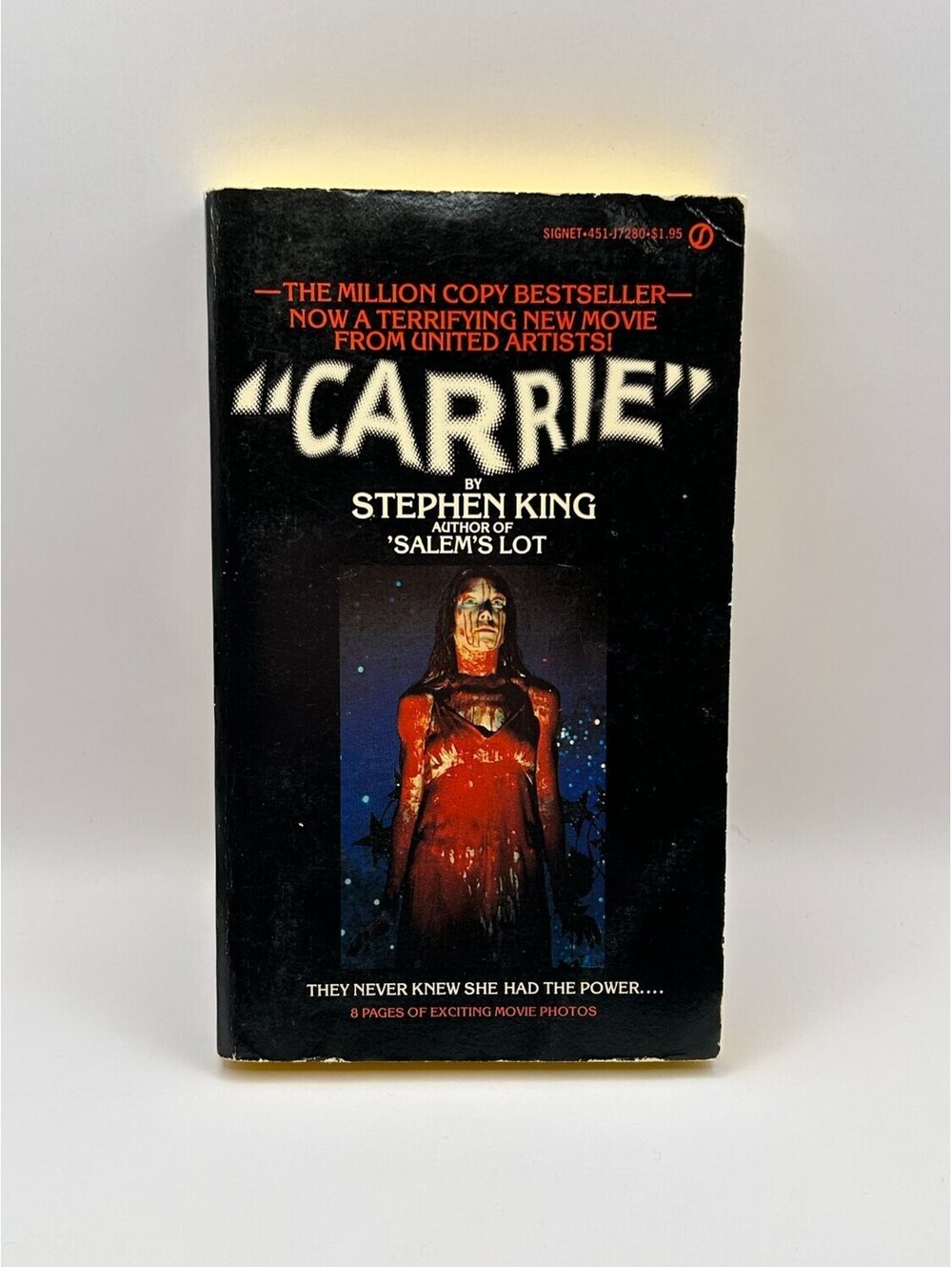 Stephen King Carrie Paperback 1970s